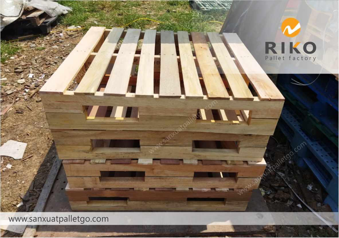 Giường Pallet Gỗ